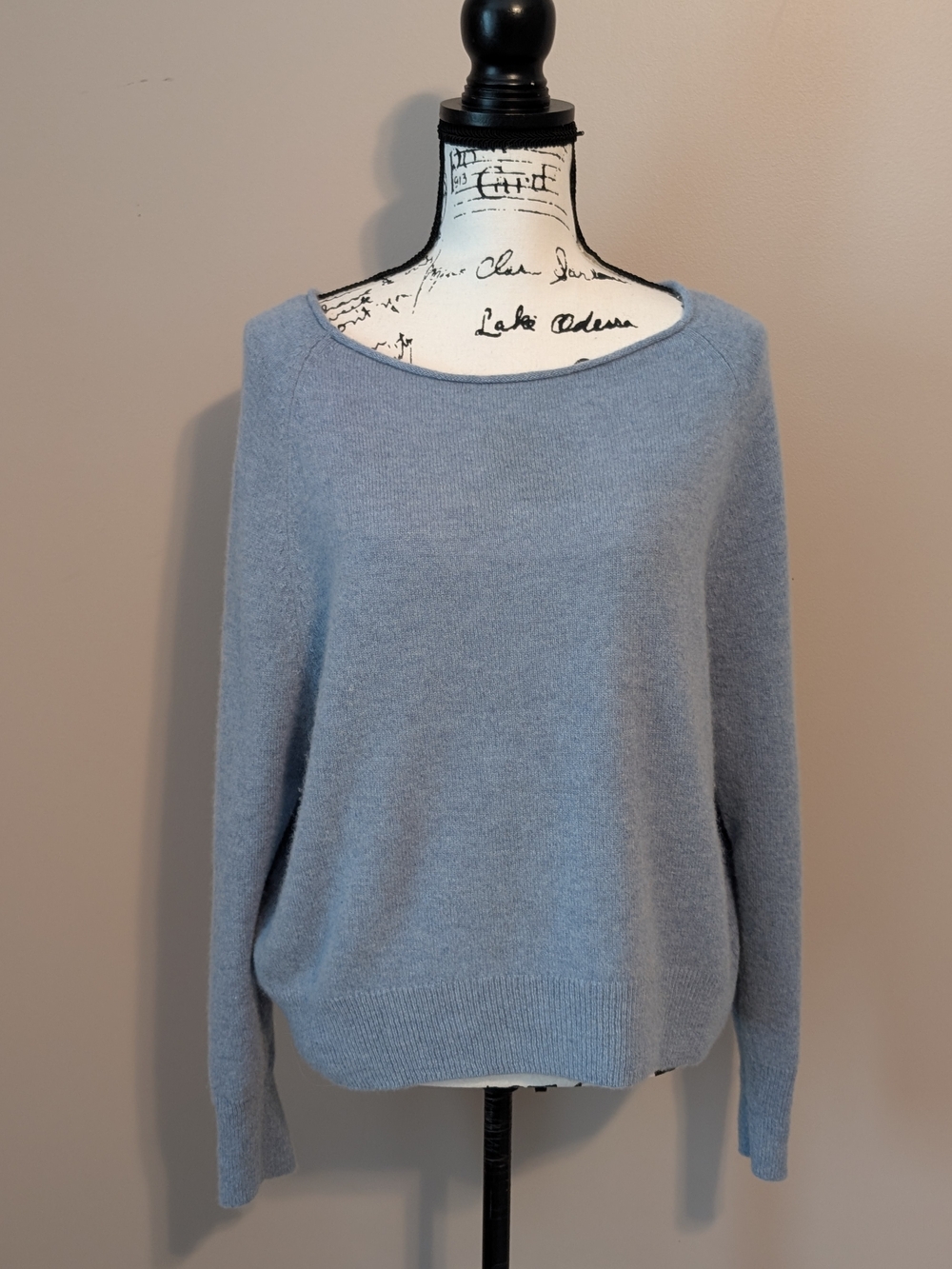 Quince Mongolian Cashmere Boatneck Sweater